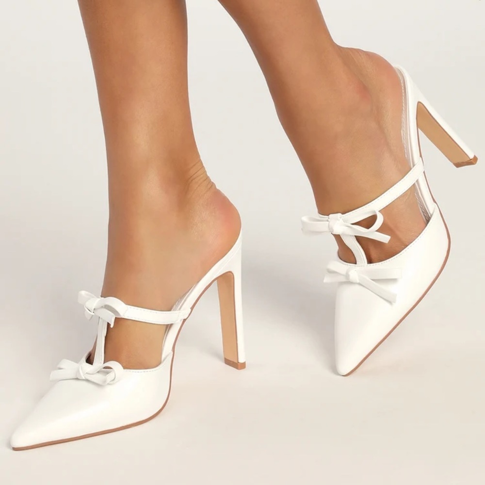 Lulus white bow mule heels